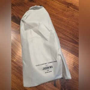 Eva air Jason Wu slippers